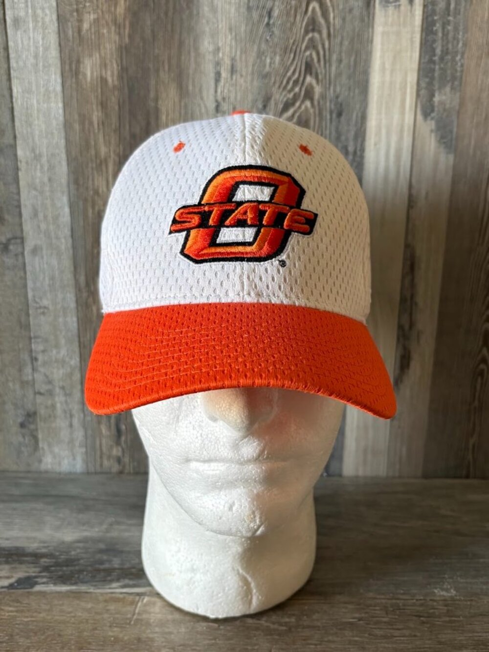 Oklahoma State University Cowboys Embroidered OSU Logo Fitted XL